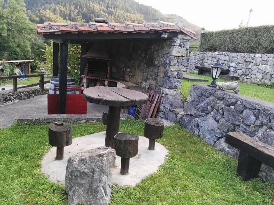 Gasthaus La Quintana Sinariega Exterior foto